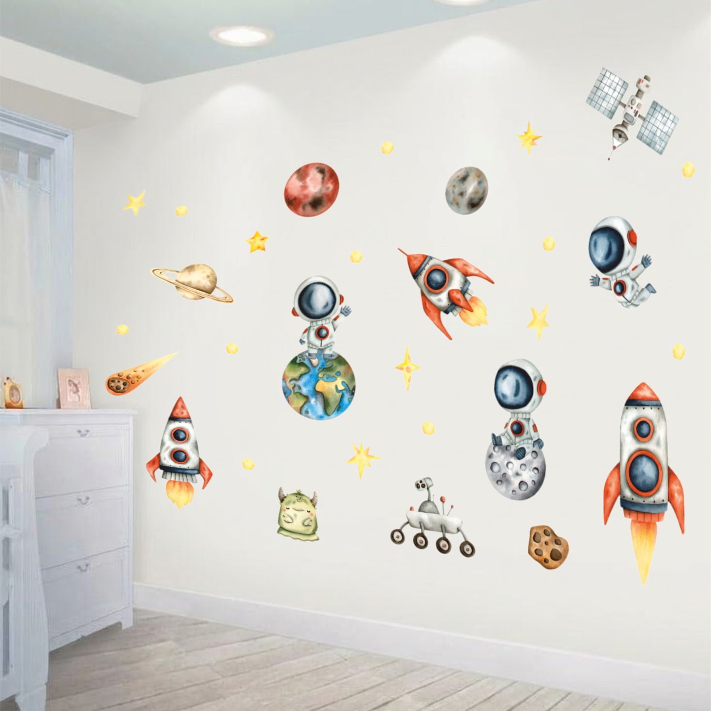 LITTLE SPACE ADVENTURE